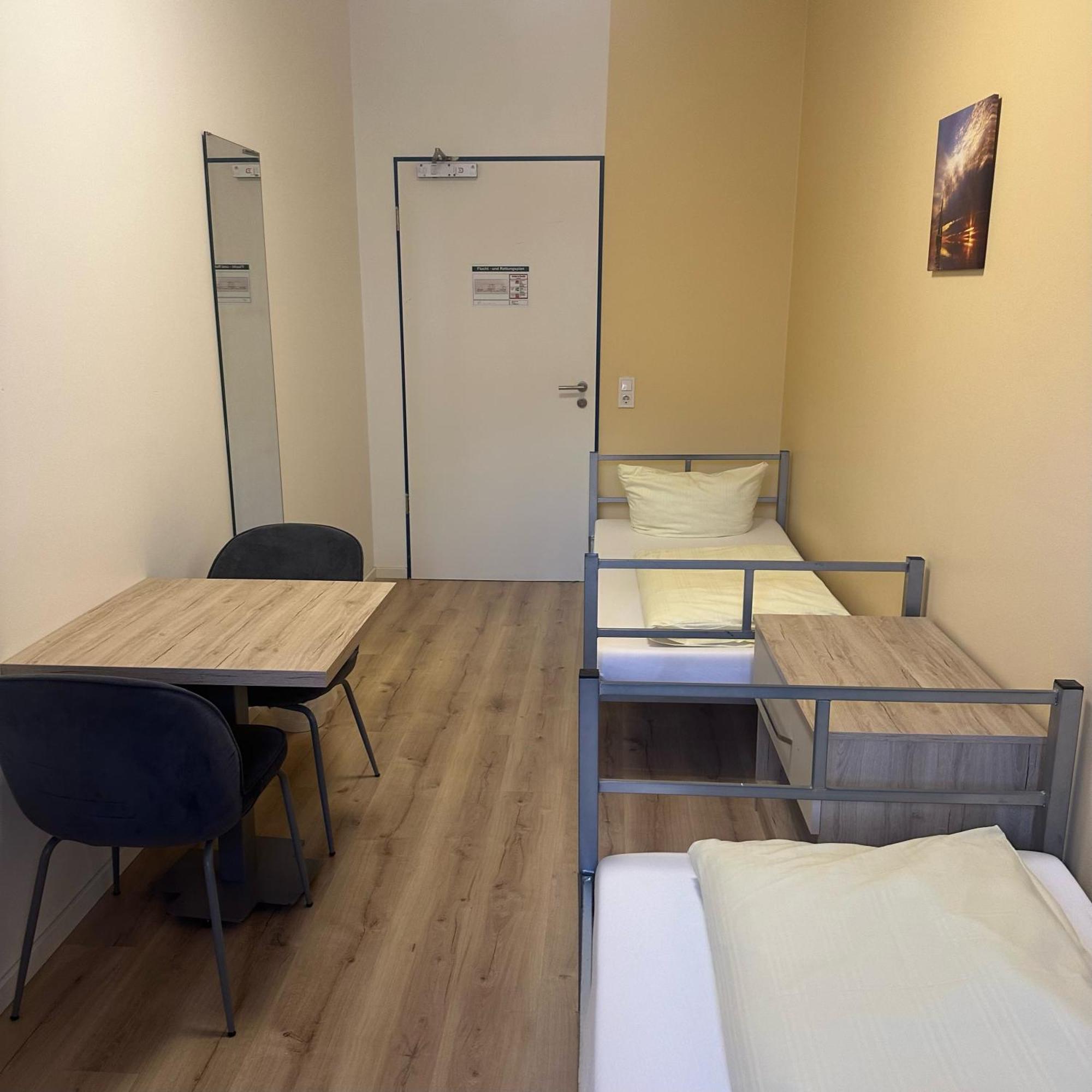 Low Budget Hostel München Eksteriør bilde